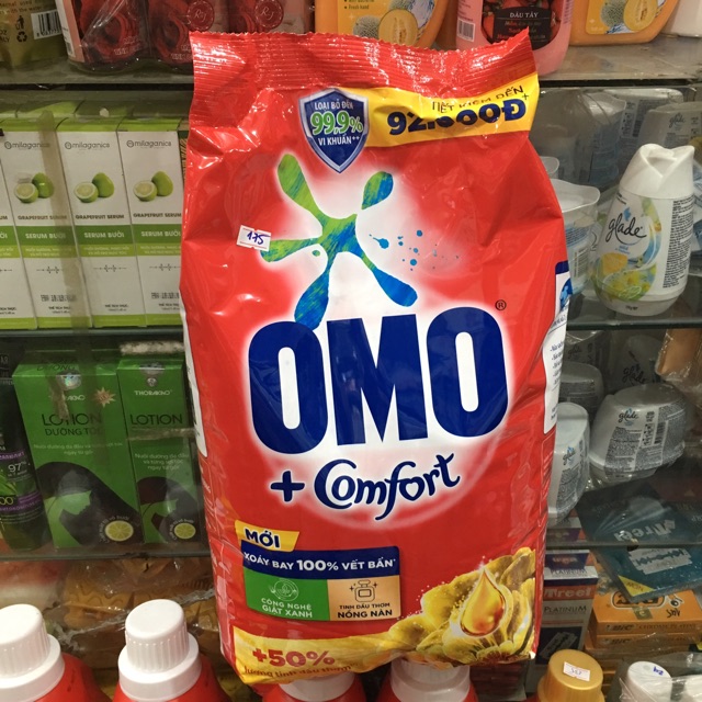 Bột giặt OMO Comfort tinh dầu thơm nồng nàn 5.5kg