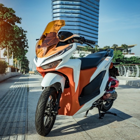 Kính chắn gió Airblade, AB 2021, 2022 màu trong suốt nhựa PC Zhi.pat chính hãng - bảo hành 6 tháng