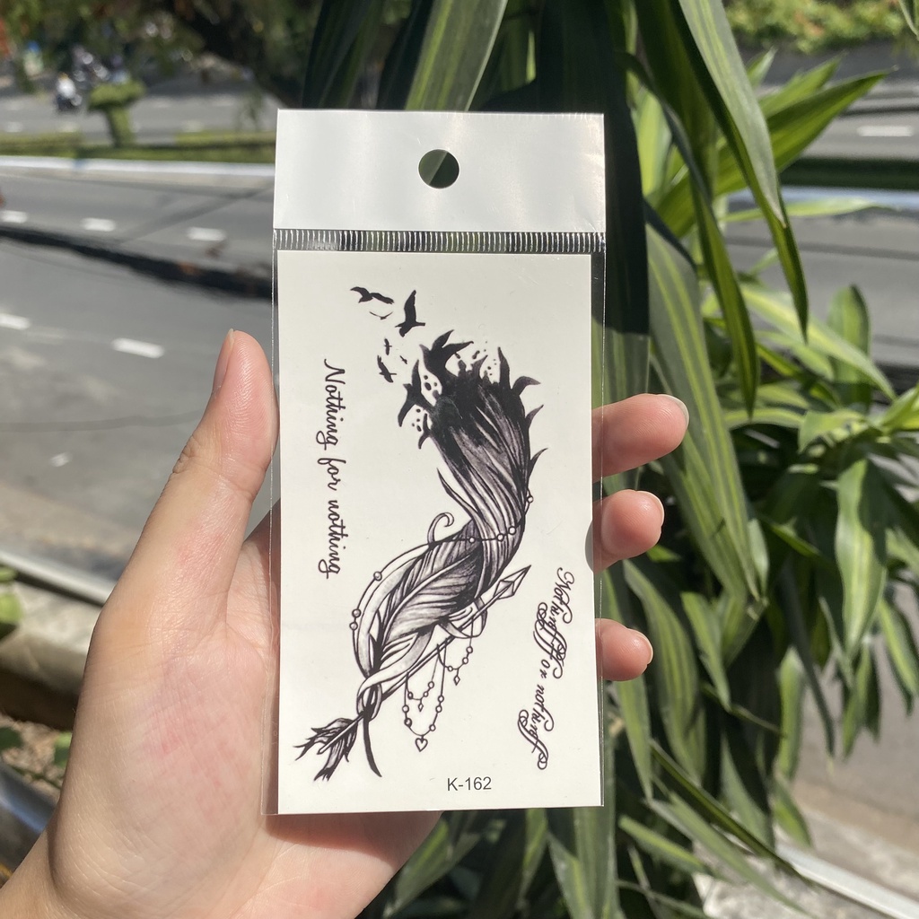 Hình xăm lông vũ bay k162- miếng dán tatoo tạm thời size &lt;10x6cm