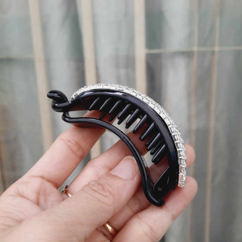 Kẹp cóc ngang đính soàn được chọn mẫu