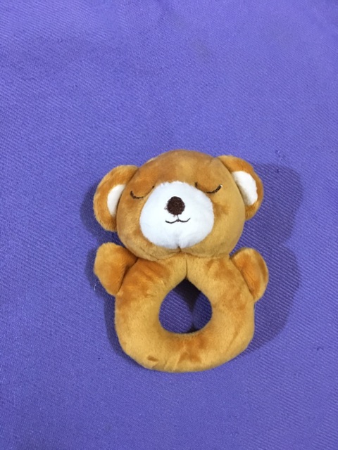 Thú nhồi bông hình chó, mèo.