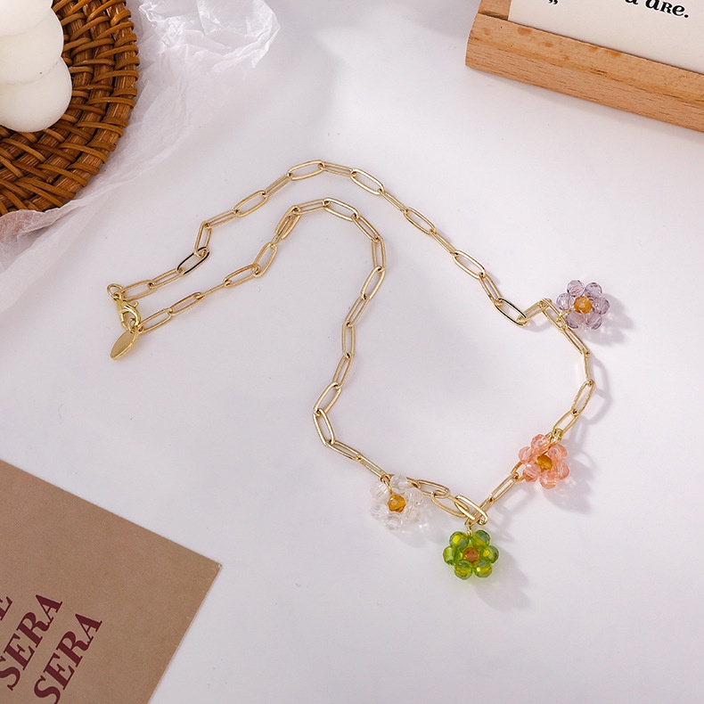 Vòng cổ bện dây mặt hoa đính đá nhiều màu sắc