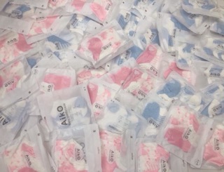 Tất lưới Aiko