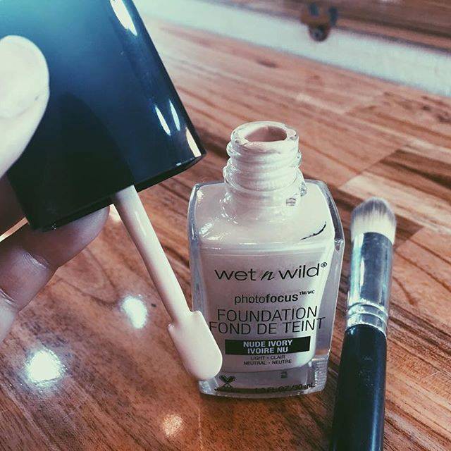 Kem Nền Wet N Wild Photo Focus Foundation 30ml