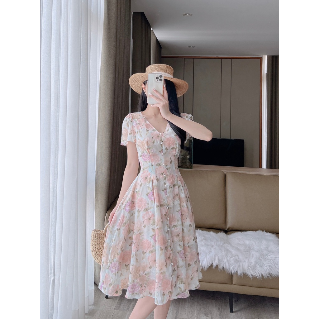 D153 VÁY HOA BE TAY CÁNH TIÊN