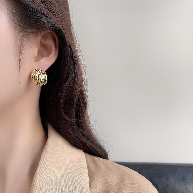 Khuyên tai kẹp không bấm lỗ chốt cố định K096 bằng hợp kim mạ vàng hình khối dáng ngắn Leous Accessories