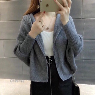 Áo khoác len cánh dơi