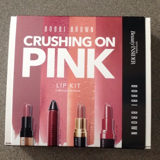 TÁCH SET SON BOBBI BROWN CRUSHING ON PINK
