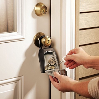 Hộp khoá móc treo - Master lock 5400d