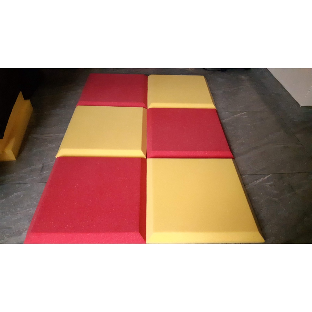 Mút tiêu âm vuông 50*50 đẹp dán tường 1 ô cho phòng thu âm, phòng karaoke, phòng livestream.bay...