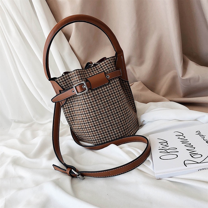 IELGY Túi đeo chéo vải len phong cách Hàn Quốc thời trang