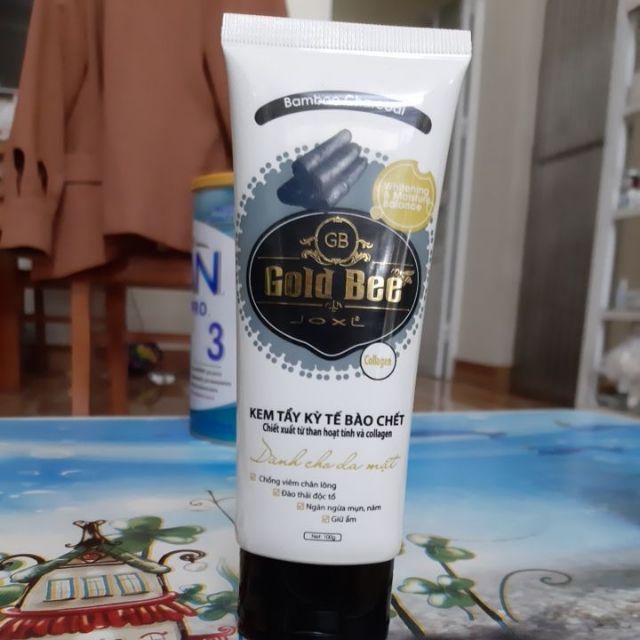 Tẩy da chết Gold Bee dành cho da mặt