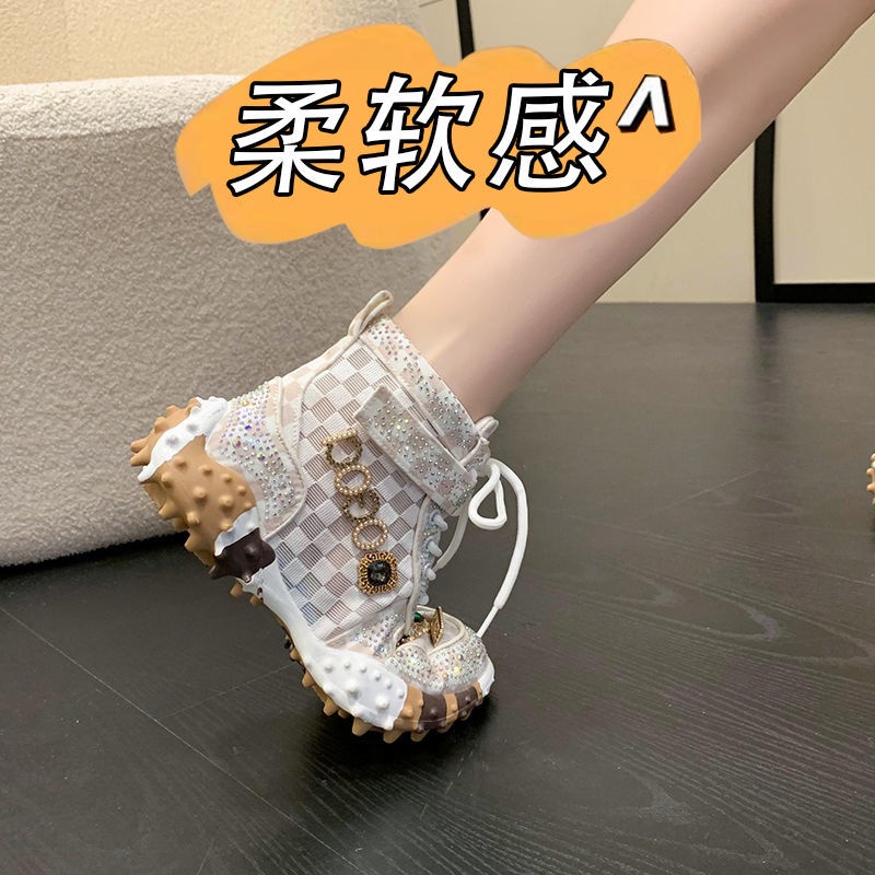 Giày Thể Thao Phối Lưới Mỏng Đính Đá Phong Cách Châu Âu Thời Trang Mùa Hè 2022 Mới Cho Nữ