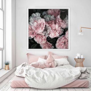 Tranh canvas flower 60x60 kèm khung nhựa composite 2 cm khách có thể thay đổi màu khung và kích thước