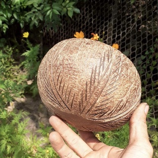 Tô gáo dừa khắc lá dừa