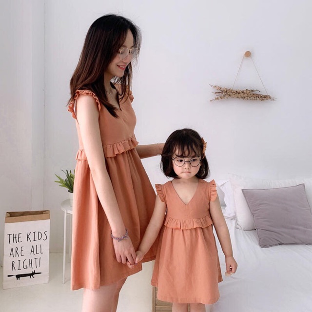 Set váy mẹ bé bèo eo xinh xắn