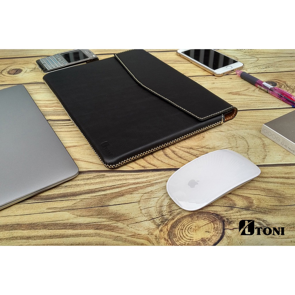 Bao Da Thật 100% Hiệu Toni Cho Macbook Đủ Dòng - Đen