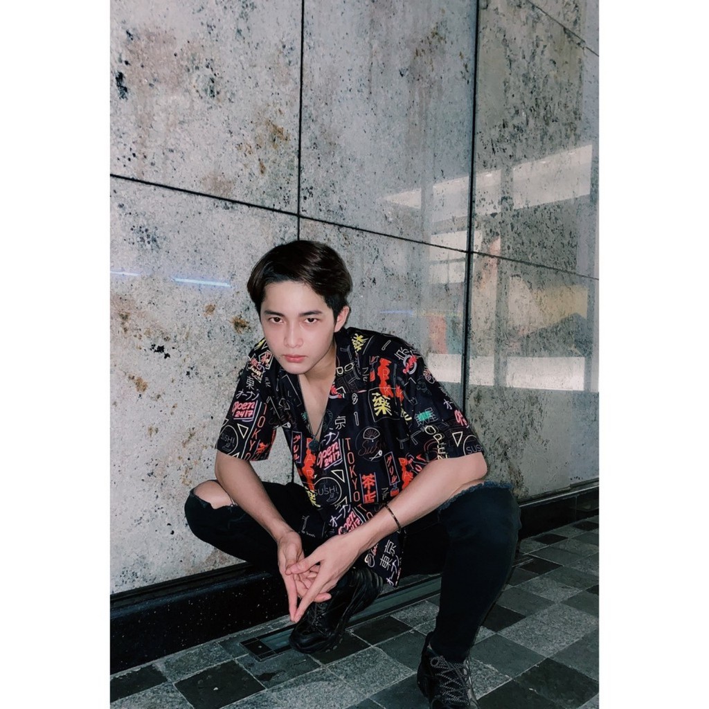 [CLIP THẬT] Áo sơ mi tay ngắn họa tiết NEON mende tay lỡ, FORM UNISEX | BigBuy360 - bigbuy360.vn