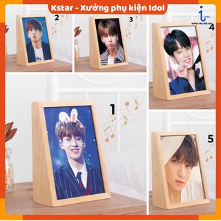 Khung ảnh phát nhạc hình thành viên Bangtan