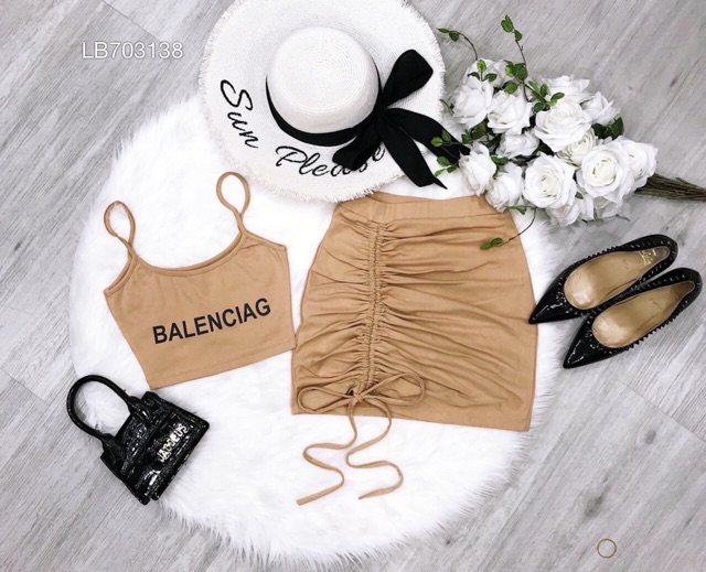 Set áo thun croptop chữ 2 dây + chân váy rút dây