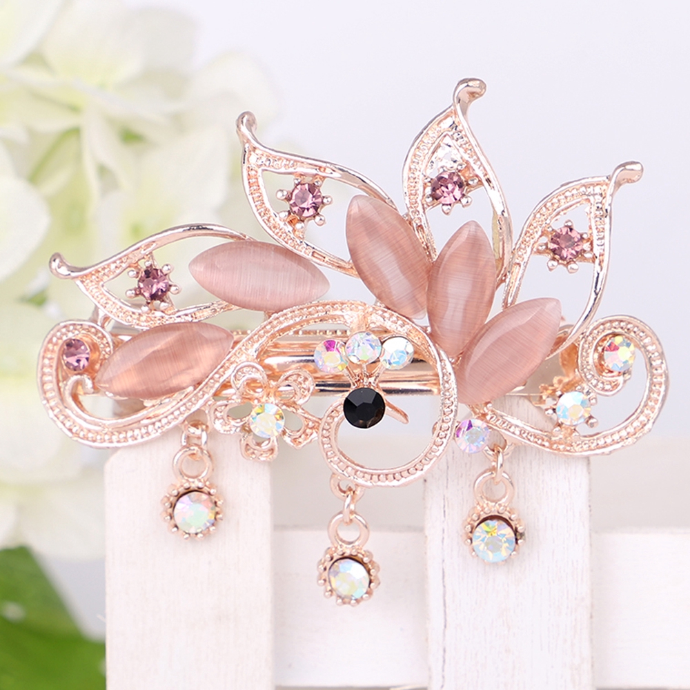 Kẹp tóc hình nơ đáng yêu cho nữ