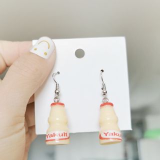 Bông tai sữa chua cute