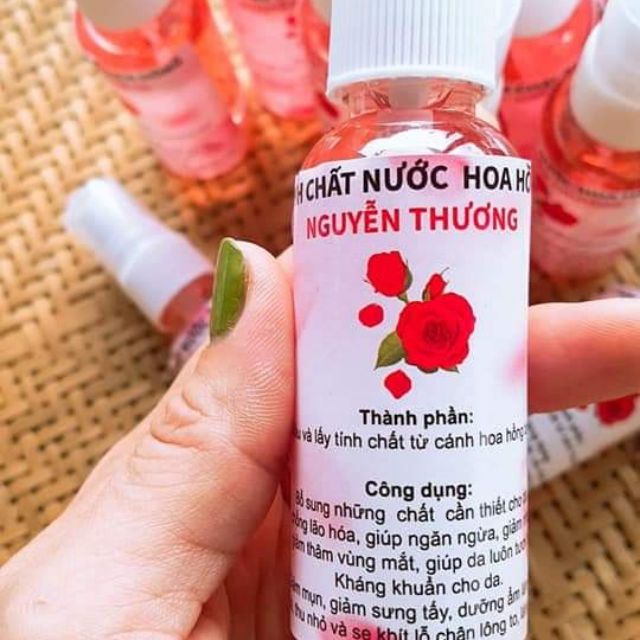 Nước hoa hồng
