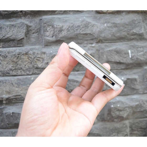 ĐIỆN THOẠI SONY ERICSOSN R306 ĐỘC ĐÁO