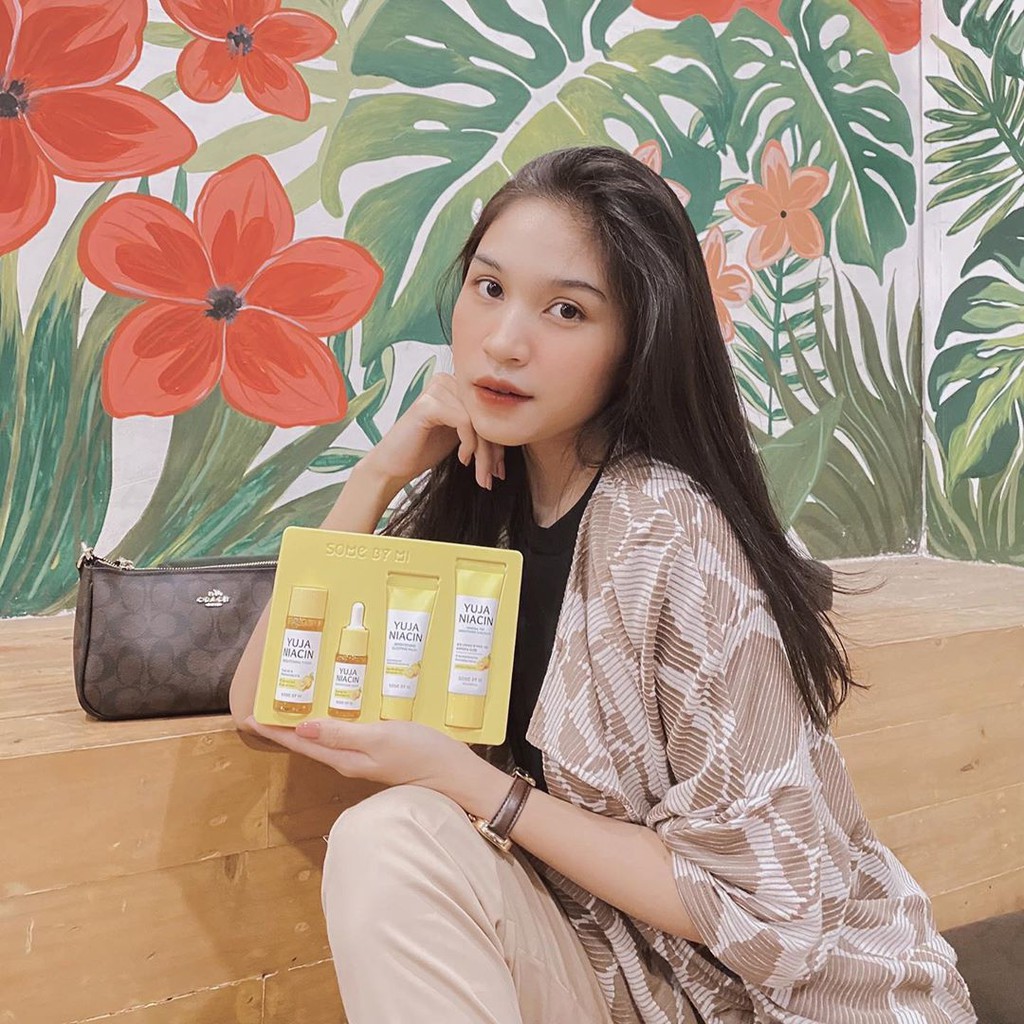 Set Dưỡng Trắng Some By Mi Yuja Niacin 30Days Brightening Started Kit 4 món