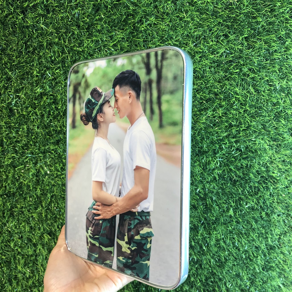 Khung ảnh in theo yêu cầu