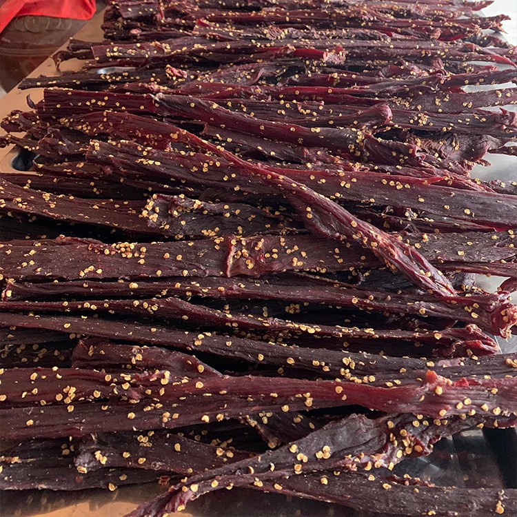 Bò Khô Tây Tạng Hương Vị Độc Lạ Ăn Là  Mê,  Thớ Thịt Dai Dai Thơm Thơm, Có Vị Siêu Cay Và Không Cay