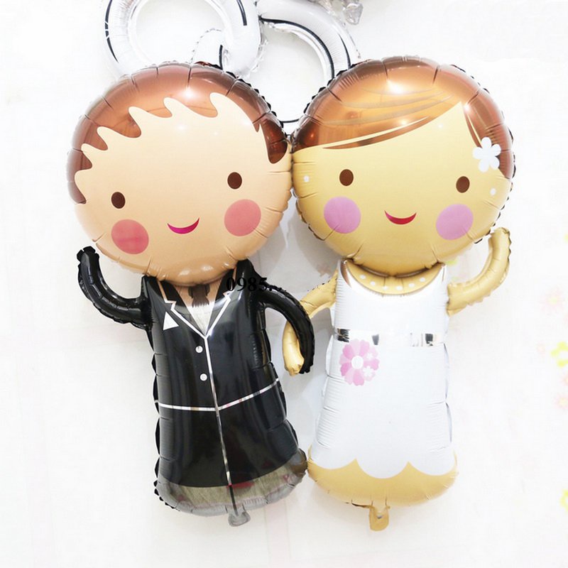 Bóng bay hình cô dâu chú rể- hoa hồng-bóng môi kissme -bộ chữ happywedding-nến tealight -cánh hồng trang trí phòng cưới