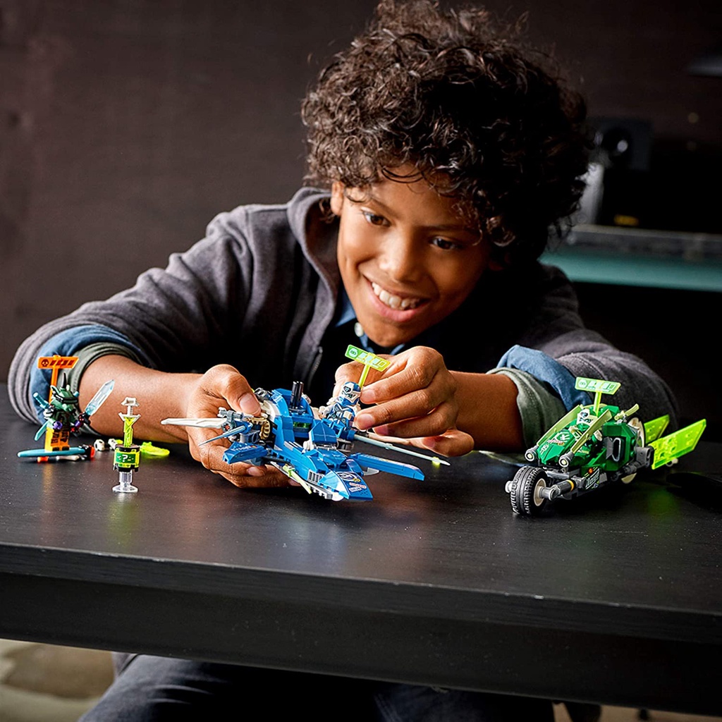 Lego Ninjago 71709 - Jay and Lloyd's Velocity Racers - Bộ xếp hình Lego Xe đua của Jay và Lloyd