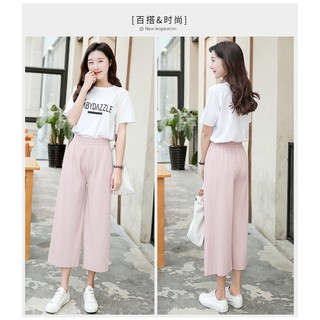 Quần ống rộng xếp ly