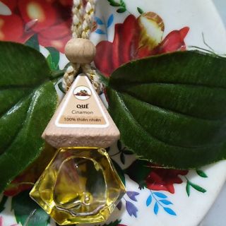 1 lọ treo tinh dầu Quế thơm phòng