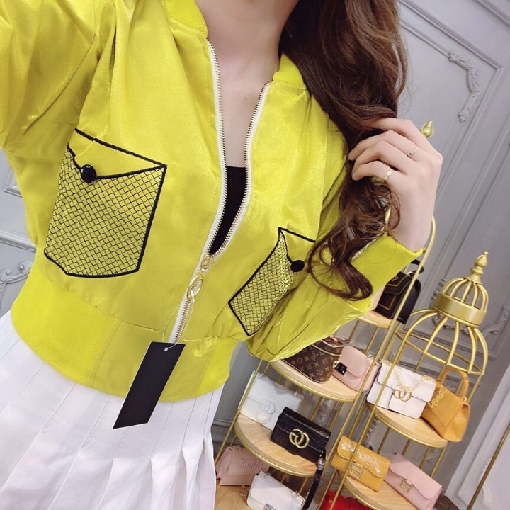 Áo Khoác Nữ  Lửng Croptop Phi Xà Cừ Cao Cấp mẫu mới Hottrend 2020 - Hàng Có Sẵn - Ảnh Thật Kèm Video | BigBuy360 - bigbuy360.vn