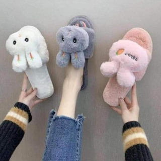 dép mang trong nhà