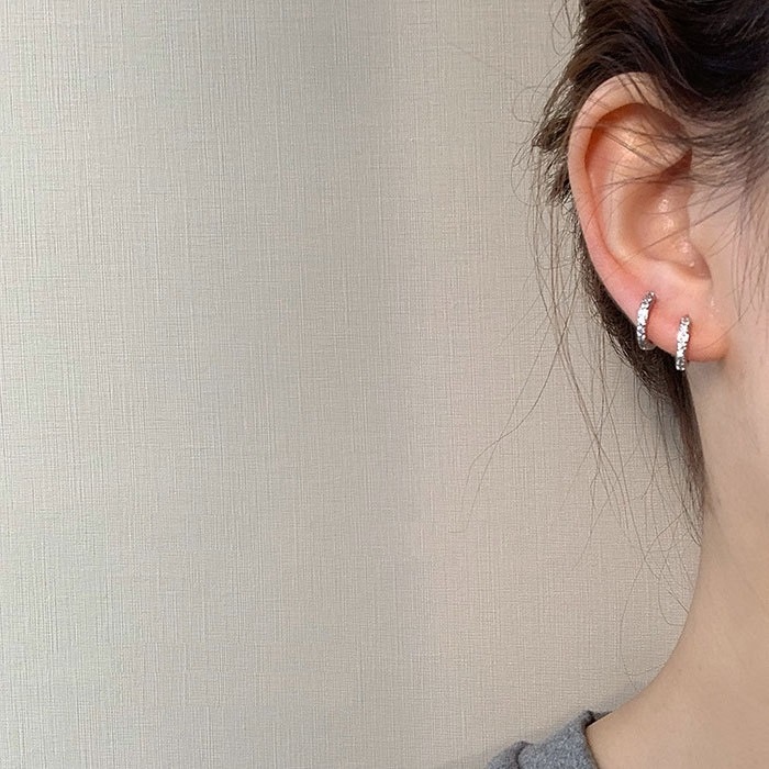 Đôi khuyên tai Ahellogirl đính đá phong cách Hàn Quốc xinh xắn cho nữ