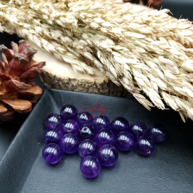 1 hạt đá màu tím