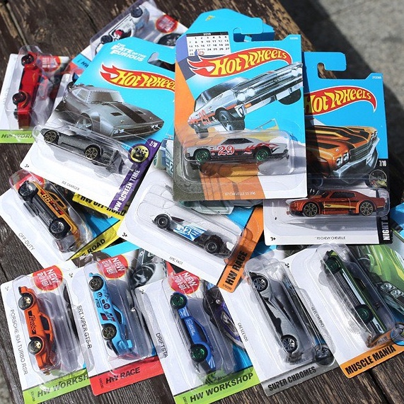[Hot Wheels - Giao ngẫu nhiên] Xe mô hình Hot Wheels tỷ lệ: 1:64 nhiều mẫu cho bé Master Kids