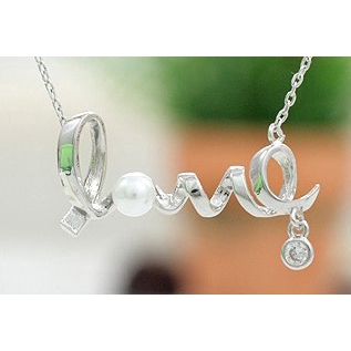 ✨ 【✅COD】 ✨Dây Chuyền Hợp Kim Mặt Chữ Love Đính Ngọc Trai Nhân Tạo Xinh Xắn Cho Nữ