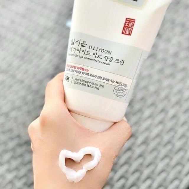 Kem Dưỡng Ẩm Hàn Quốc Illiyoon Ceramide Ato Concentrate Cream