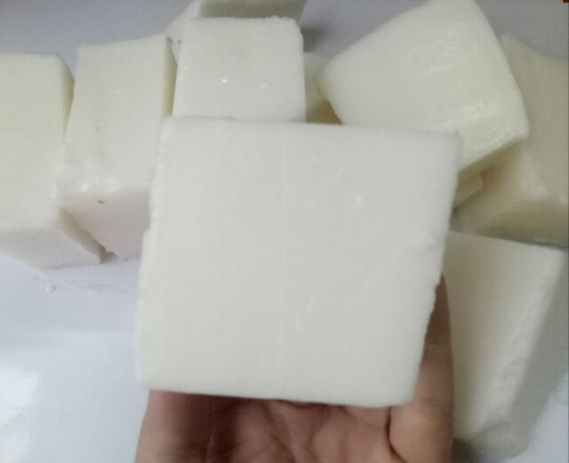 Phôi xà phòng base không mùi | BigBuy360 - bigbuy360.vn