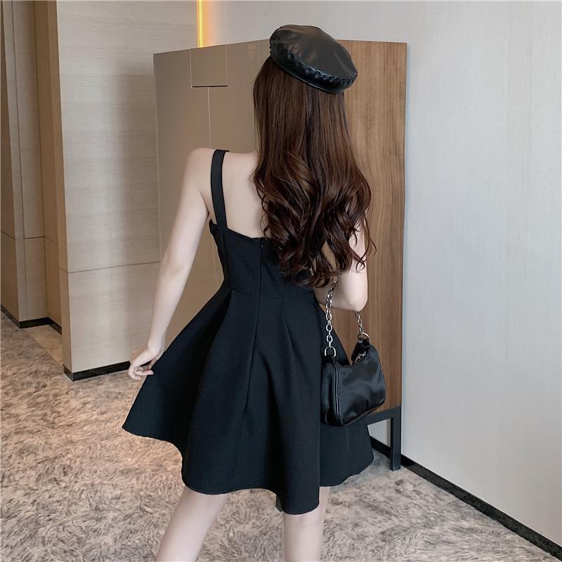 Set đầm hai dây + áo khoác ngắn tay dài phong cách mùa thu mới 2021 | BigBuy360 - bigbuy360.vn