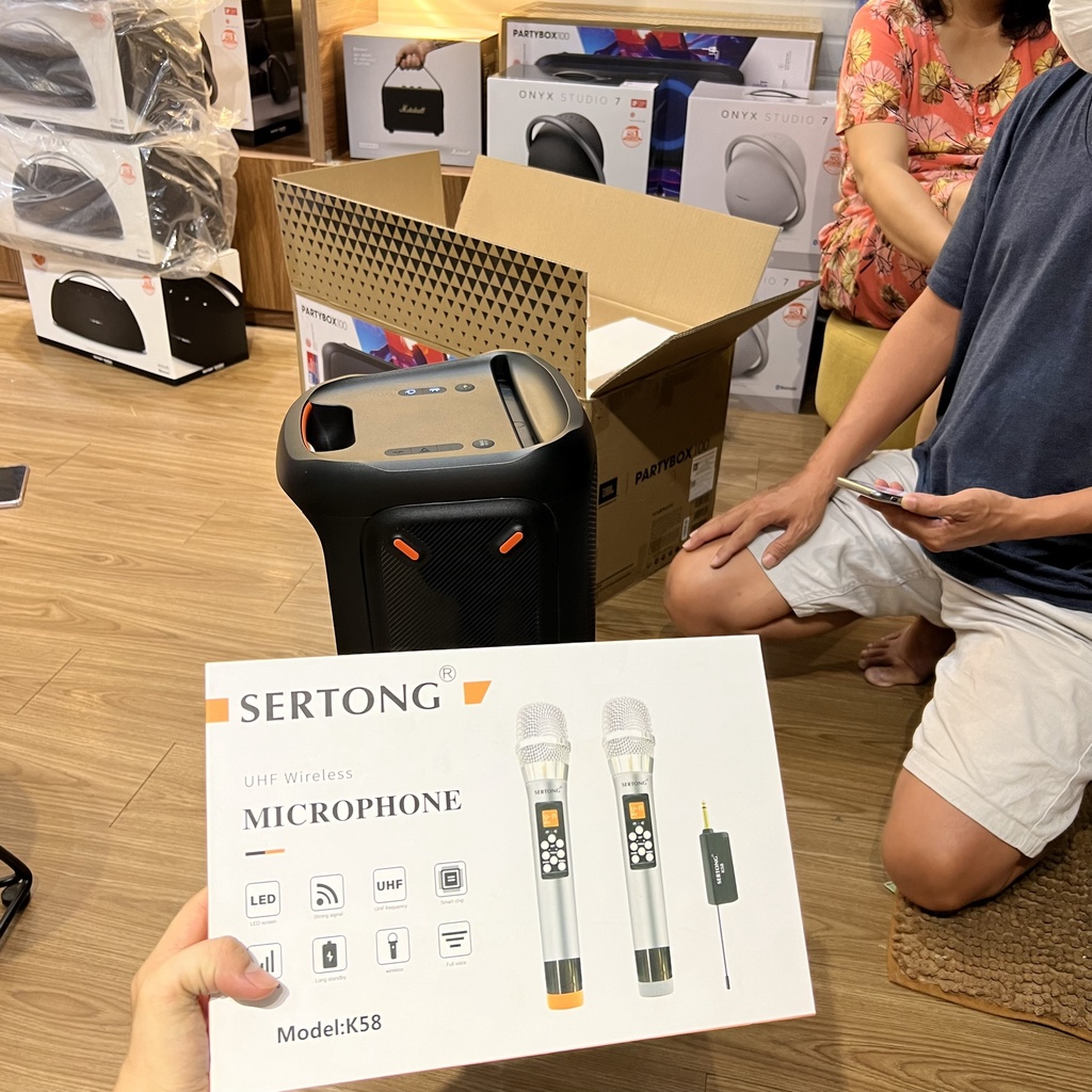 Micro Không Dây Sertong SER K58 - Cận Audio