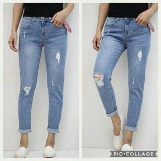 Quần jeans rách