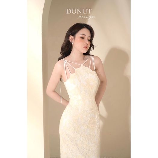 Váy đan dây body hoạ tiết hoa 3D