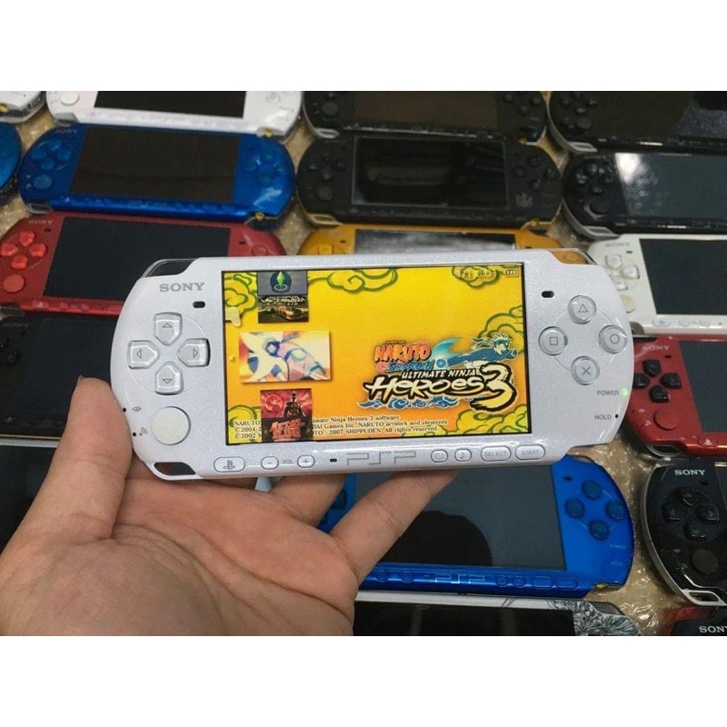 Máy chơi Game Nhật PSP 2000 + thẻ 32GB hack full Game + FULL PHỤ KIỆN đầy đủ