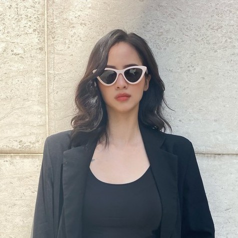 Kính mát Nữ Mắt mèo Lilyeyewear phong cách thiết kế Hàn Quốc màu sắc Thời trang R0001 | BigBuy360 - bigbuy360.vn