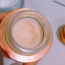 Kem Dưỡng Da Cá Hồi Salmon Oil Cream Whitening Anti-Wrinkle